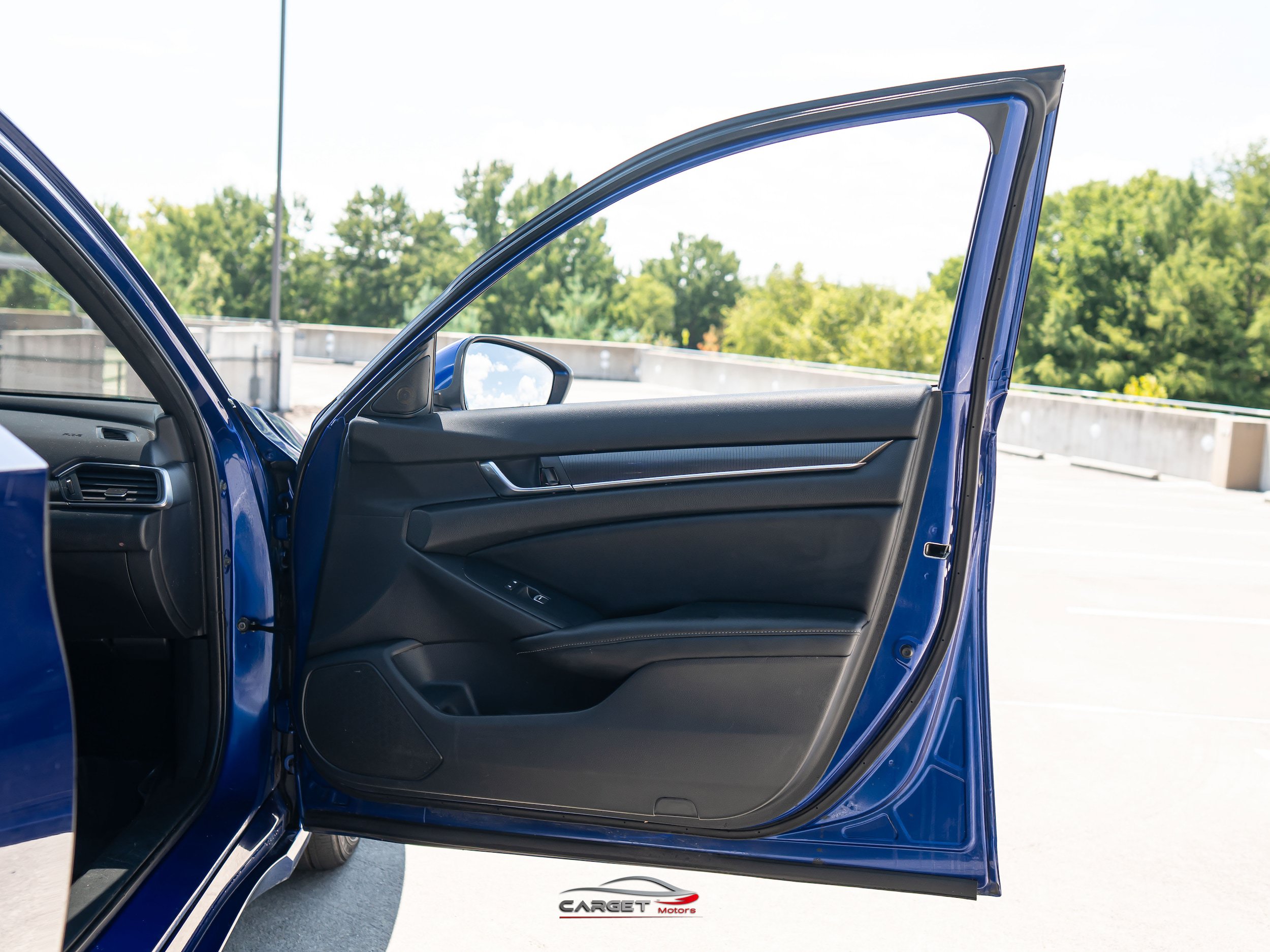 Used 2019 Honda Accord Sport image 32