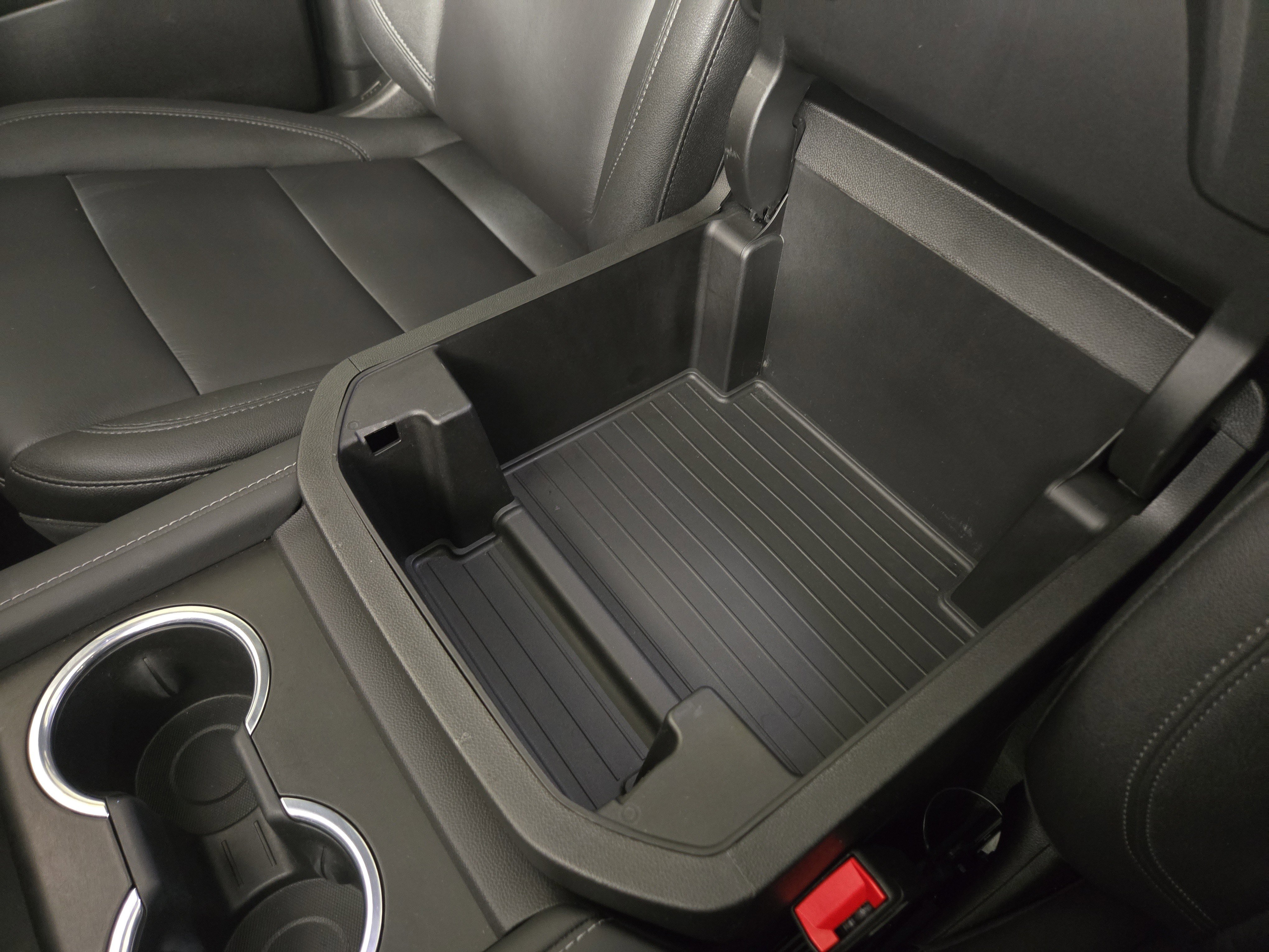 Certified 2023 Chevrolet Tahoe Z71 w/ Z71 Off-Road Package image 31