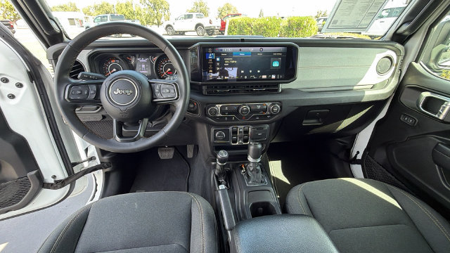 Used 2024 Jeep Wrangler Unlimited Sport AWD/4WD image 18