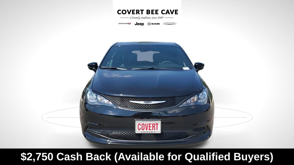 New 2026 Chrysler Voyager LX image 2