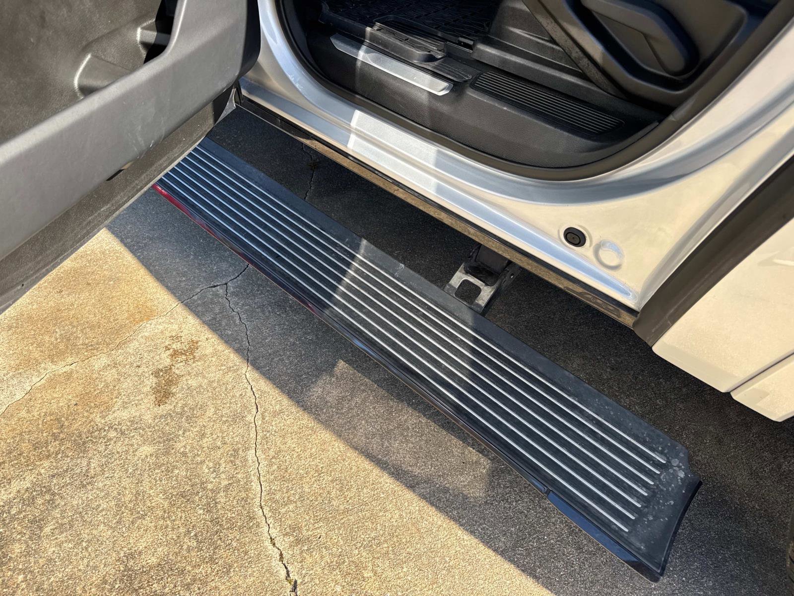 Certified 2024 Jeep Grand Wagoneer L Series II w/ Quick Order Packagew 28T image 17