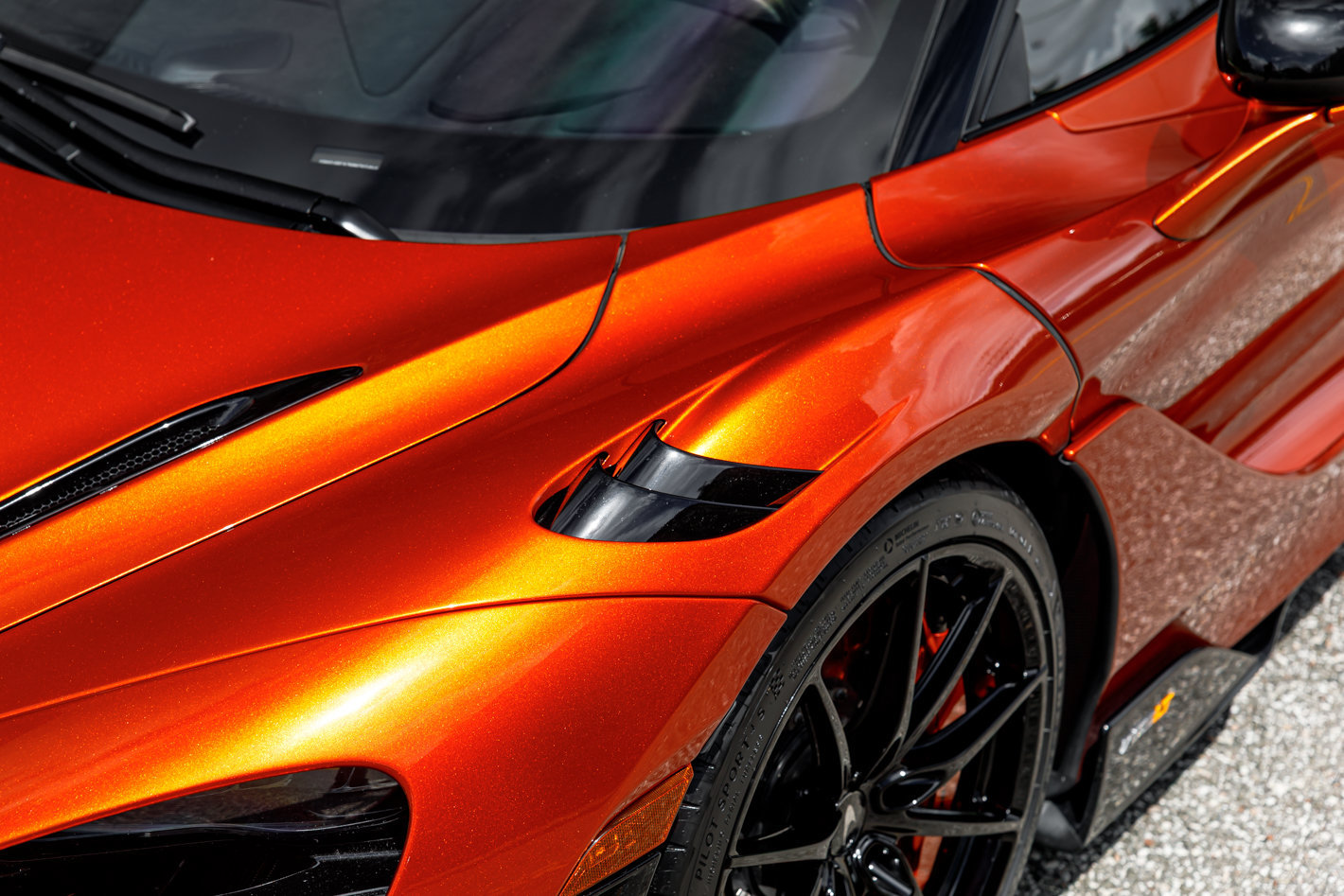 Used 2021 McLaren 765LT RWD image 36