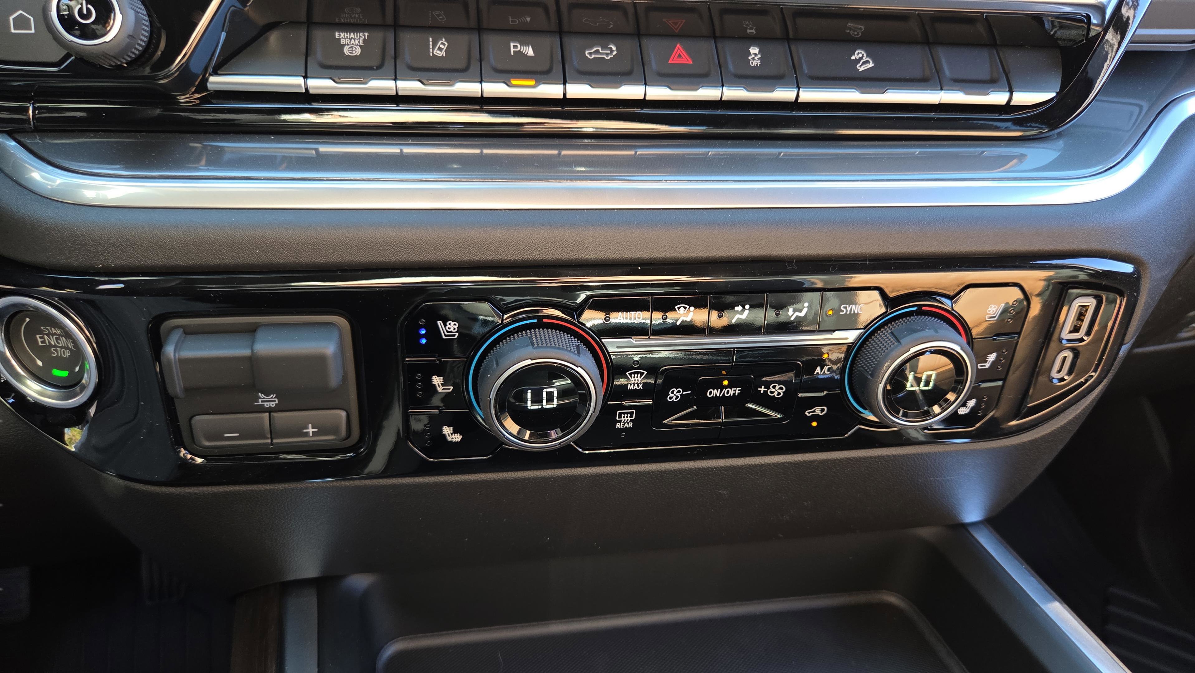 New 2026 Chevrolet Silverado 2500 High Country w/ High Country Premium Package image 24