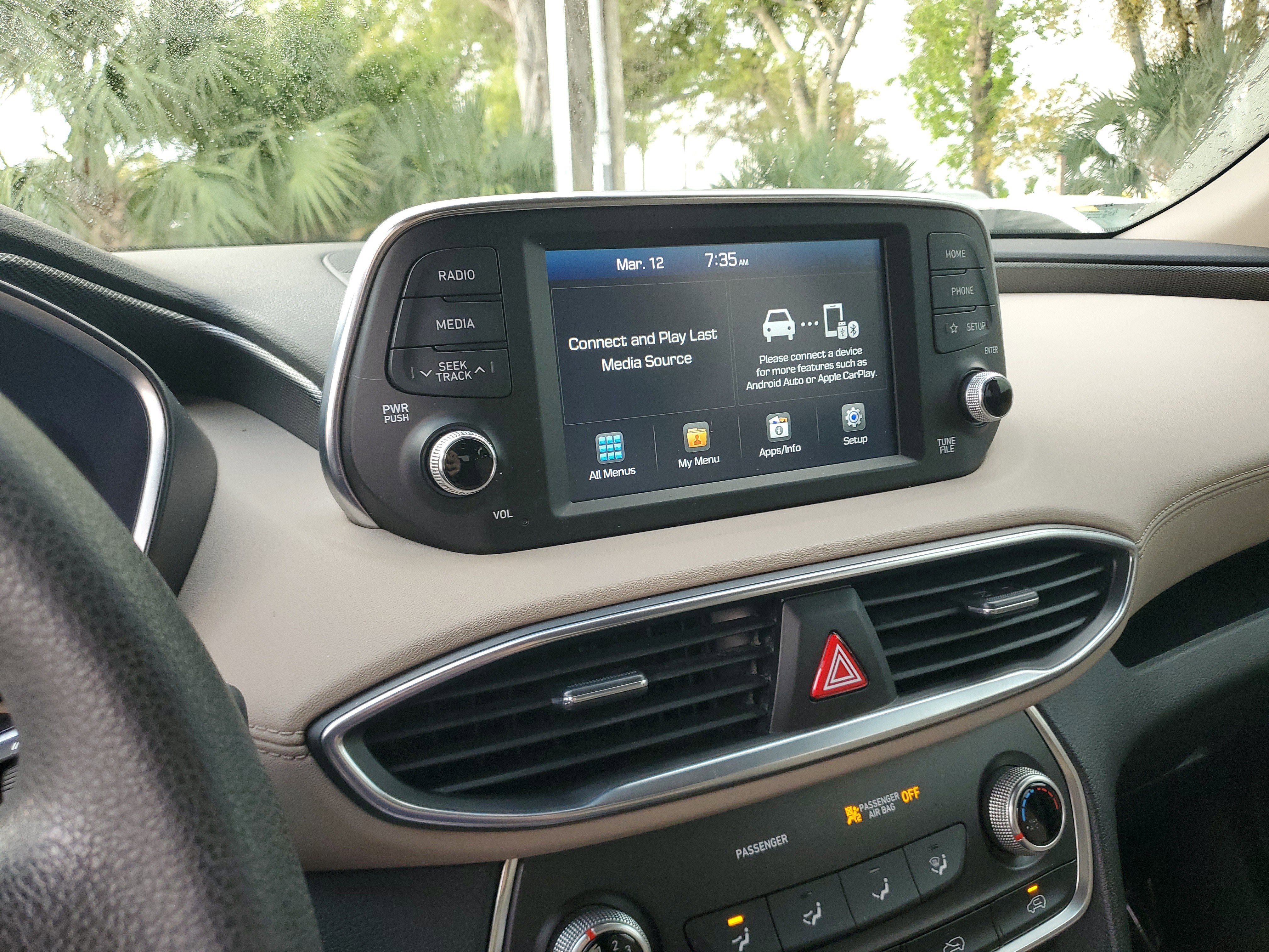 Used 2019 Hyundai Santa Fe SE image 22