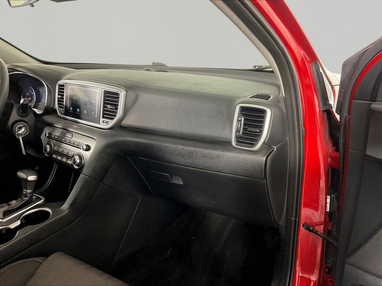 Used 2021 Kia Sportage LX FWD image 26