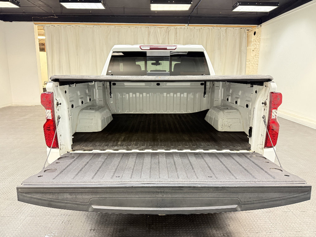 Used 2019 Chevrolet Silverado 1500 LT w/ All-Star Edition AWD/4WD image 5