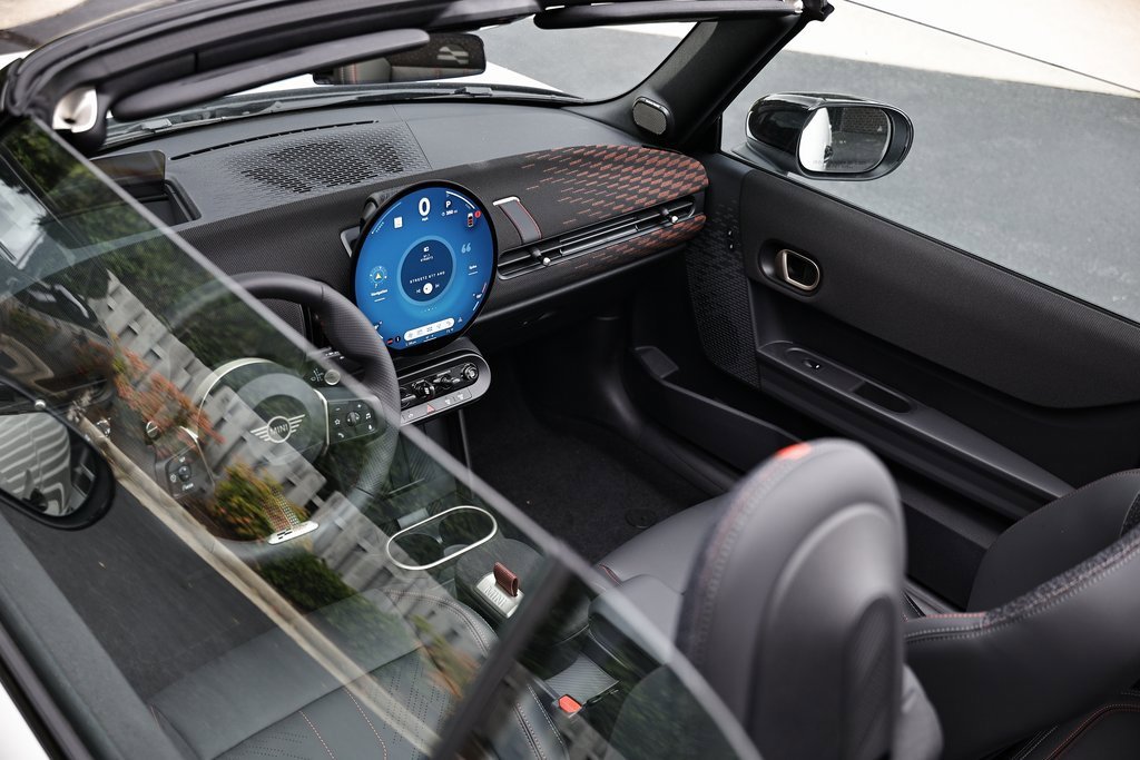 New 2026 MINI Cooper S image 12