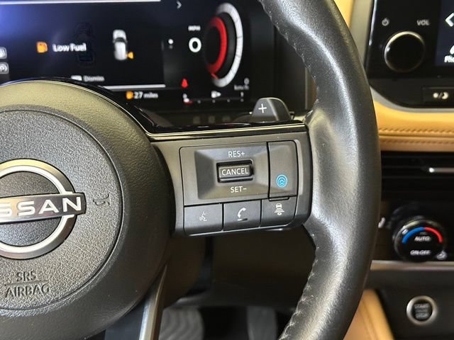 Used 2023 Nissan Rogue Platinum AWD/4WD image 24