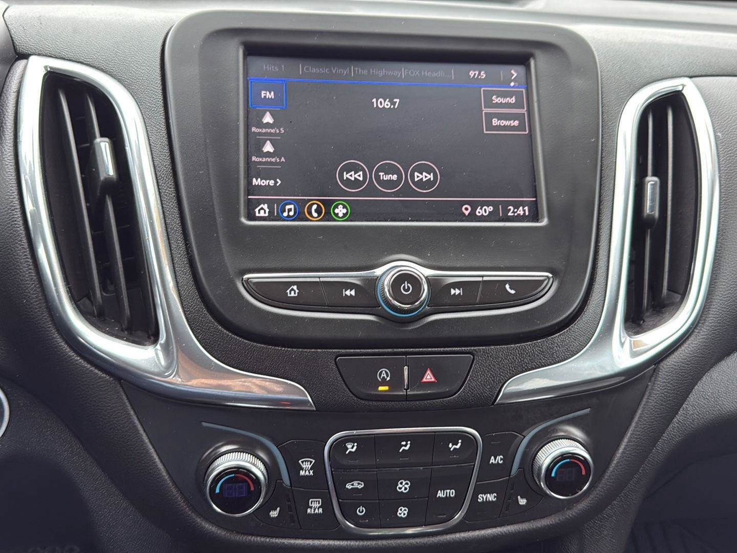 Used 2024 Chevrolet Equinox LT w/ LPO, Floor Liner Package AWD/4WD image 18