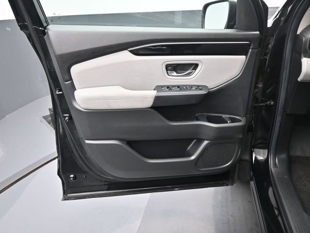 Used 2024 Honda Pilot LX image 22