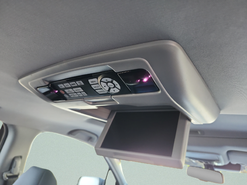 Used 2017 Honda Pilot Elite image 39