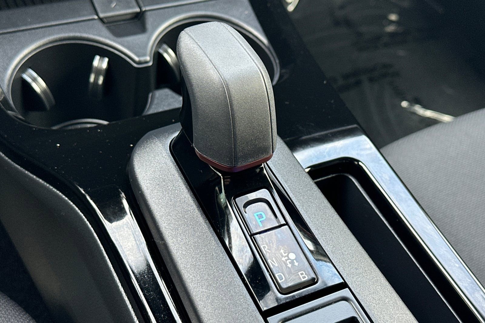 Used 2026 Toyota Prius Plug-In Hybrid FWD image 22