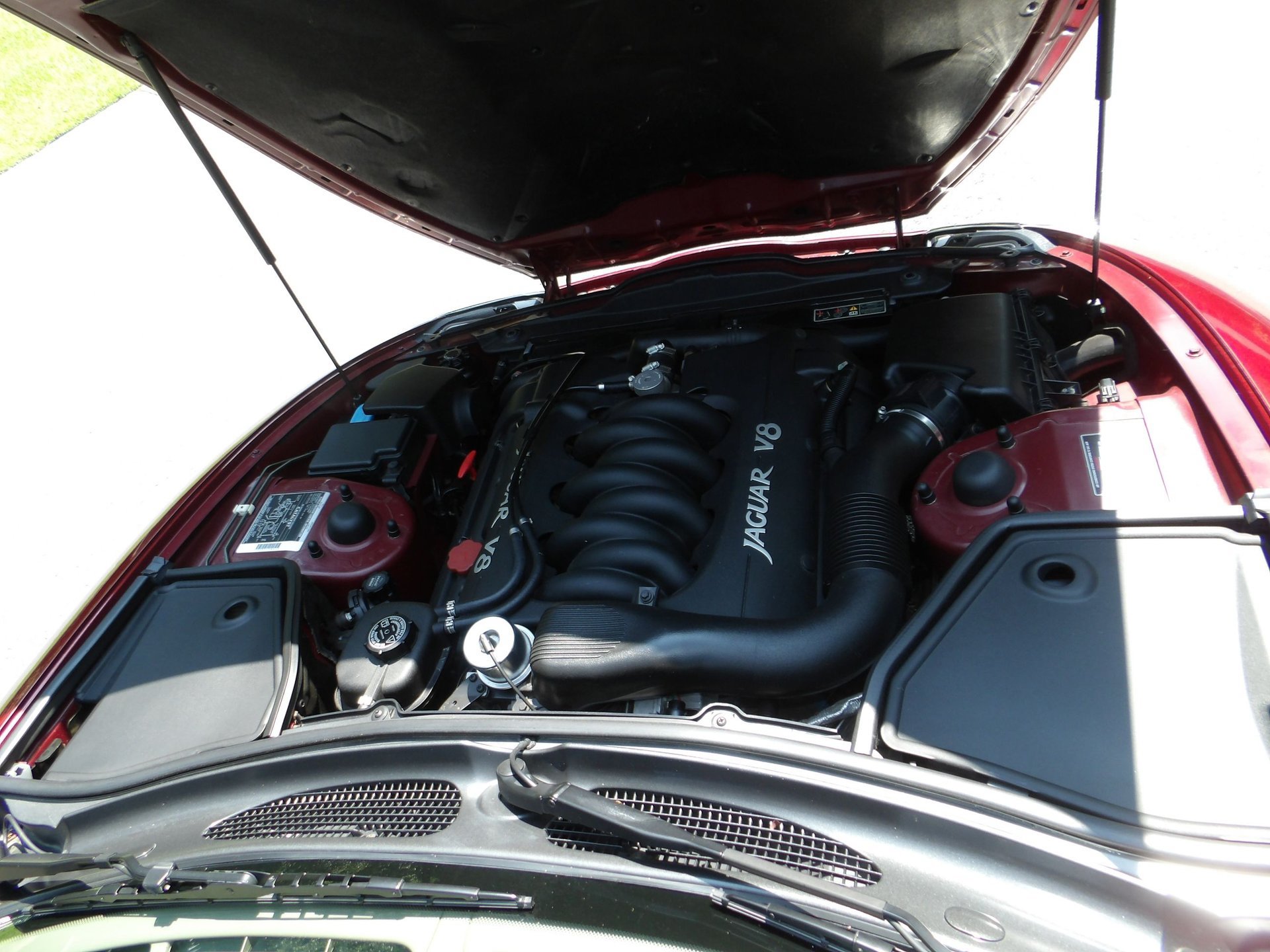 Used 1997 Jaguar XK8 Coupe RWD image 57