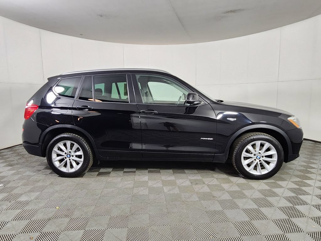 Used 2017 BMW X3 xDrive28i w/ Driving Assistance Package AWD/4WD image 8