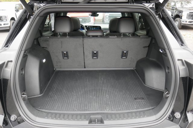 Used 2025 Chevrolet Equinox RS w/ Safety and Technology Package image 11