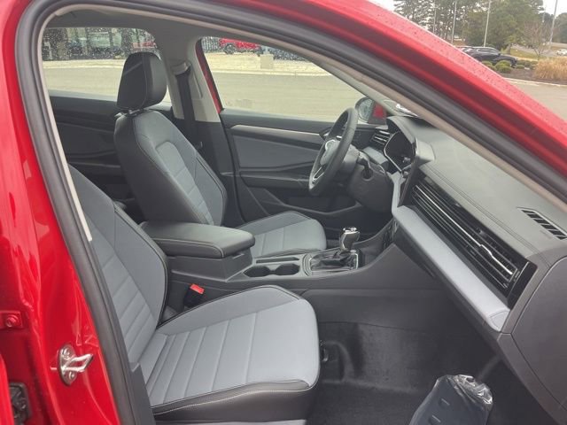 New 2026 Volkswagen Jetta SE image 28