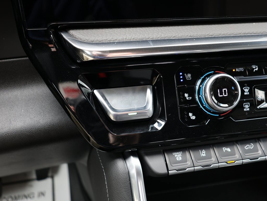 New 2025 GMC Sierra 2500 Denali w/ Denali Reserve Package image 23