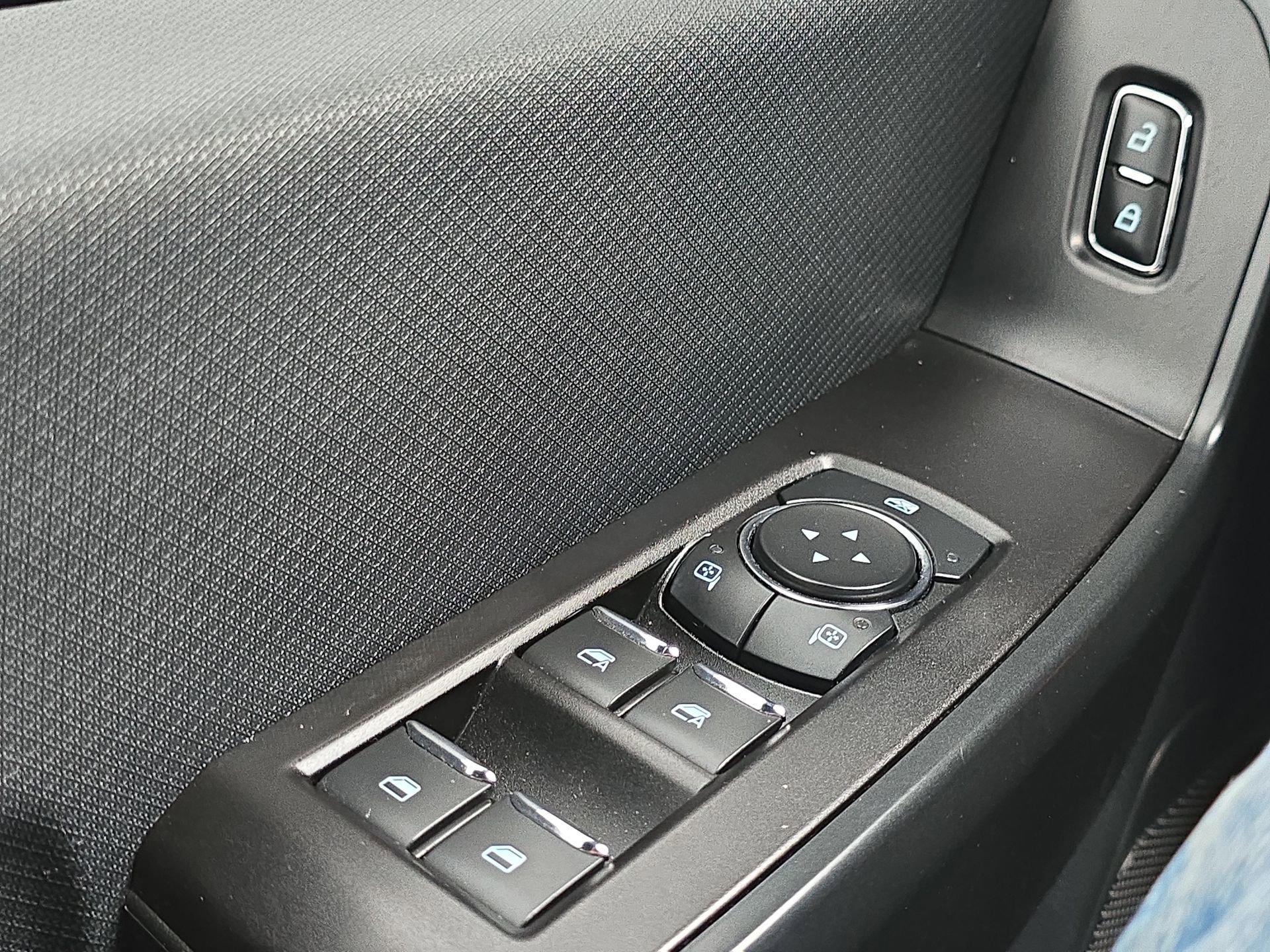 Used 2021 Ford F150 XL w/ STX Appearance Package RWD image 12