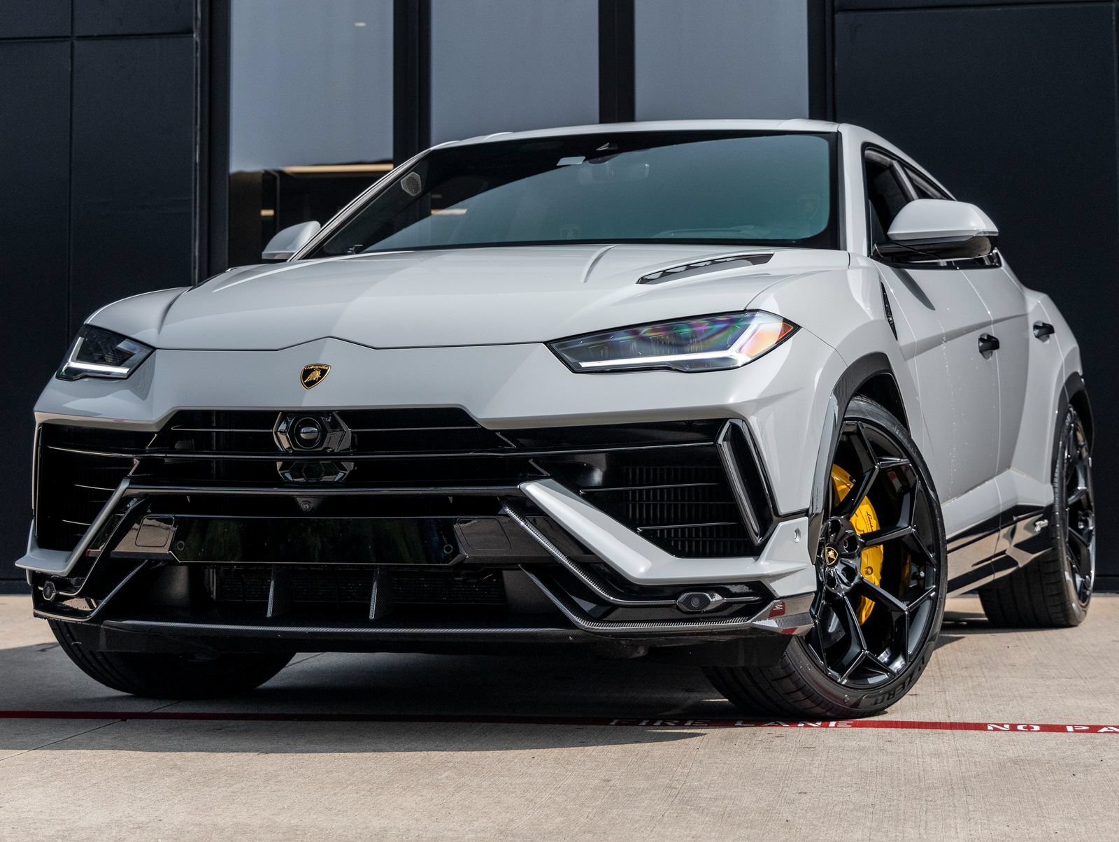 Used 2024 Lamborghini Urus Performante