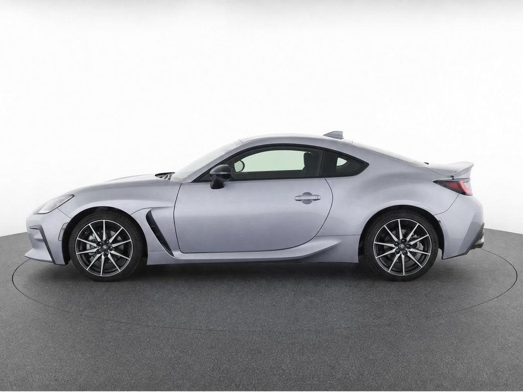 Used 2022 Toyota GR86 w/ ALL Weather Mat Package (TMS) RWD image 3