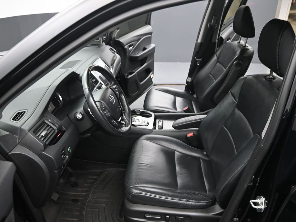 Used 2017 Honda Pilot Touring image 10