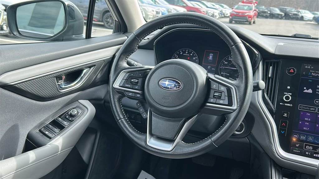 Used 2022 Subaru Outback Premium image 22