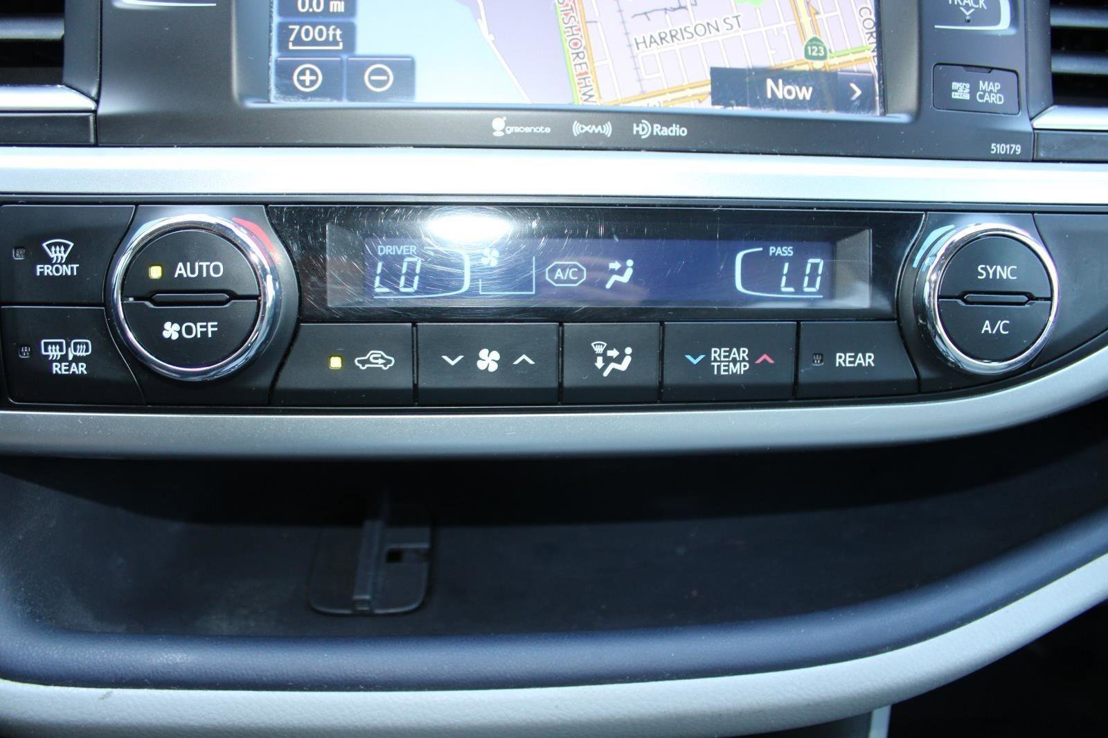 Used 2017 Toyota Highlander XLE image 20