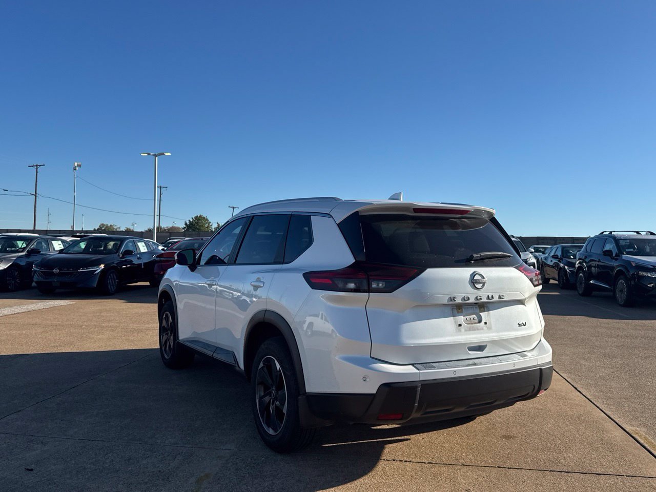 Certified 2024 Nissan Rogue SV w/ SV Premium Package FWD image 23