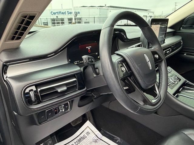 Used 2022 Lincoln Aviator AWD w/ Premium Package image 33