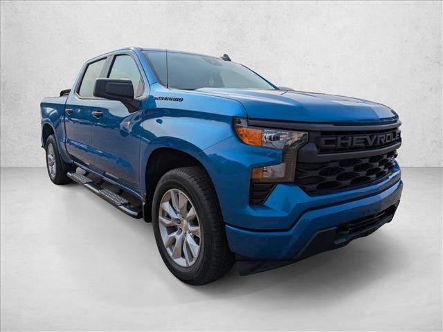 Used 2022 Chevrolet Silverado 1500 Custom w/ LPO, Dark Essentials Package AWD/4WD image 3