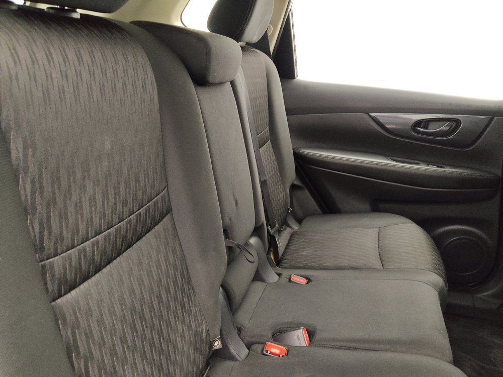 Used 2020 Nissan Rogue S AWD/4WD image 19