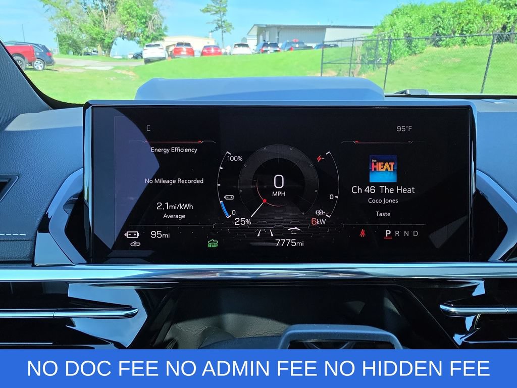 Used 2025 GMC Sierra EV Denali AWD/4WD image 17