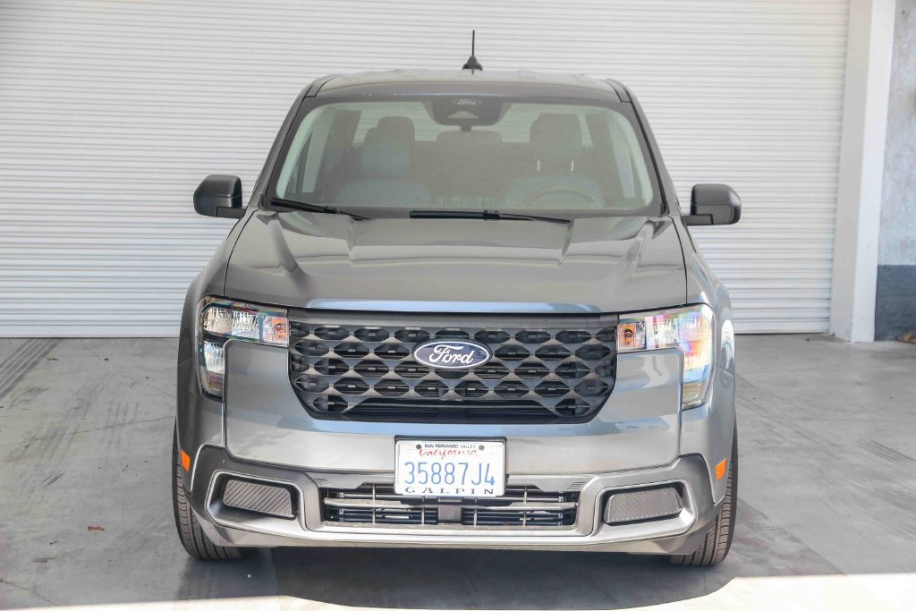 Used 2026 Ford Maverick XLT AWD/4WD image 2