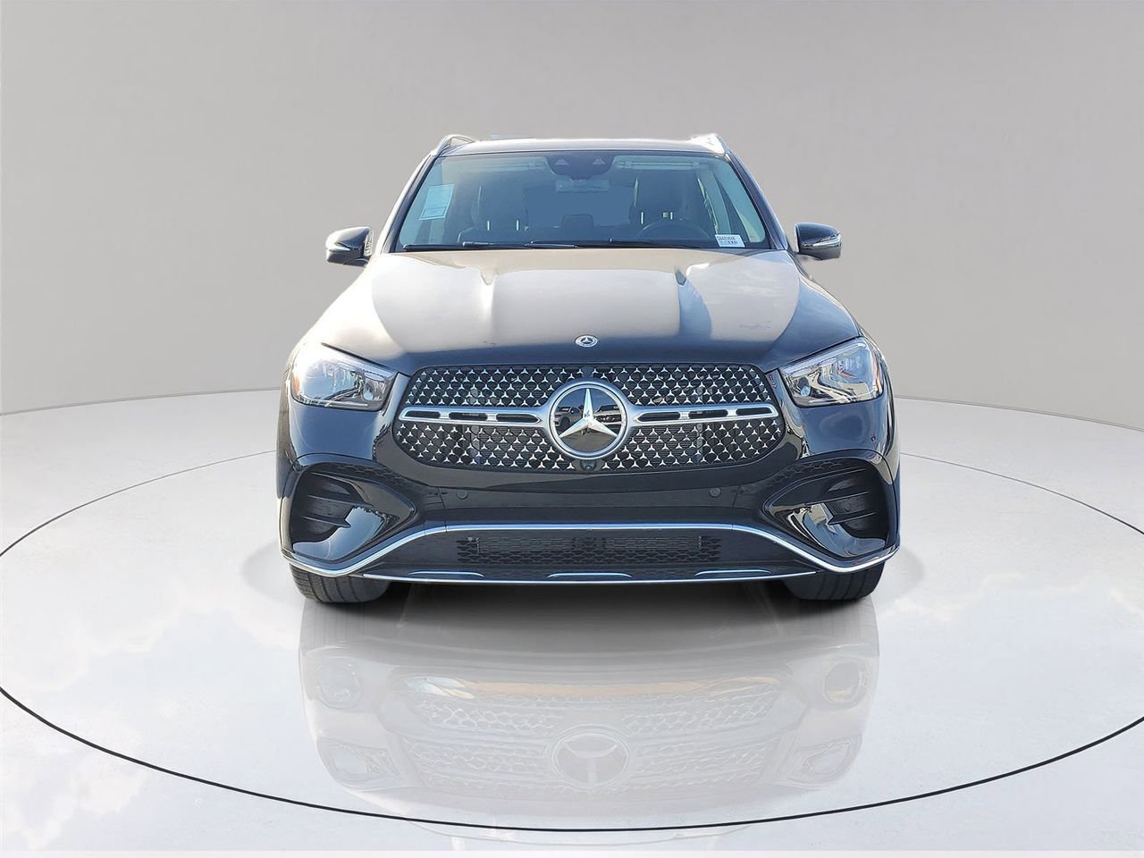 New 2025 Mercedes-Benz GLE 350 4MATIC image 2