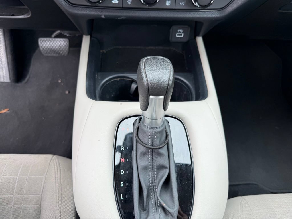Used 2023 Honda HR-V LX image 30