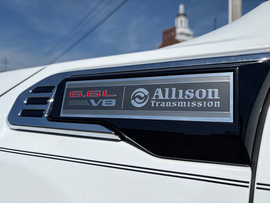 Used 2024 GMC Sierra 2500 Pro w/ Convenience Package AWD/4WD image 10