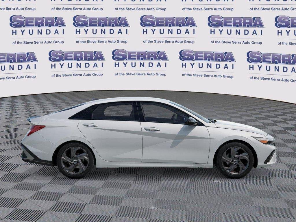 New 2026 Hyundai Elantra SEL Sport FWD image 58