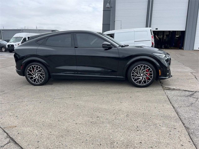 Used 2021 Ford Mustang Mach-E GT w/ GT Performance Edition video 2