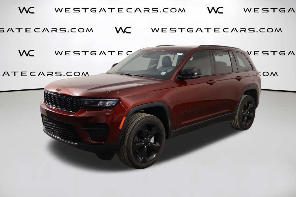 Used 2024 Jeep Grand Cherokee Altitude AWD/4WD image 1