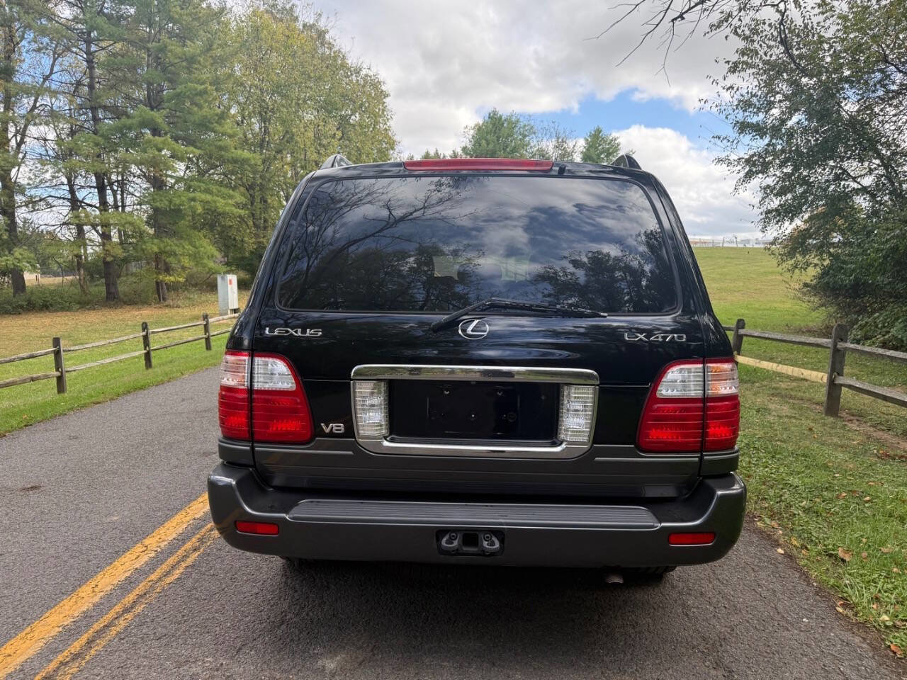 Used 2004 Lexus LX 470 4WD image 18
