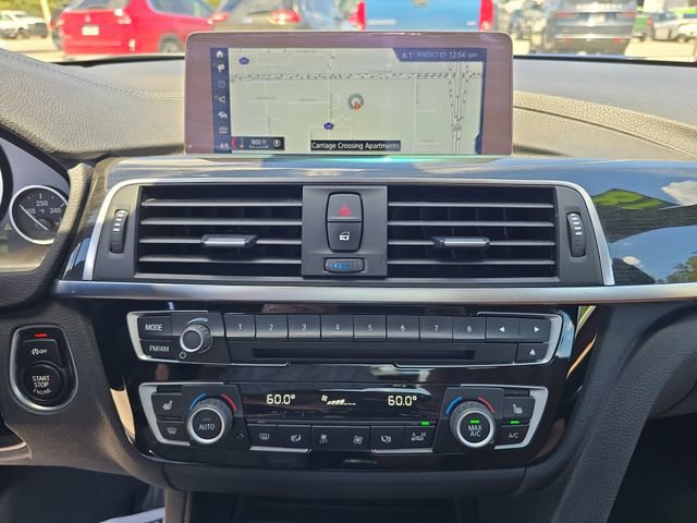 Used 2018 BMW 330i xDrive Sedan w/ Premium Package image 17