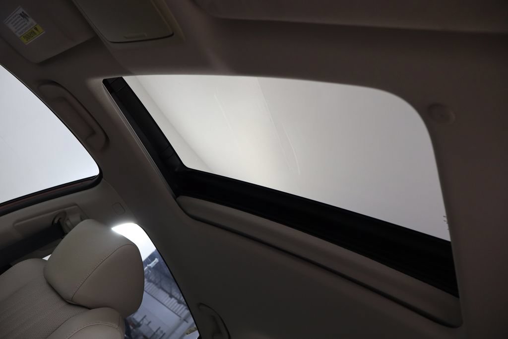 Used 2018 Honda Accord Touring image 26