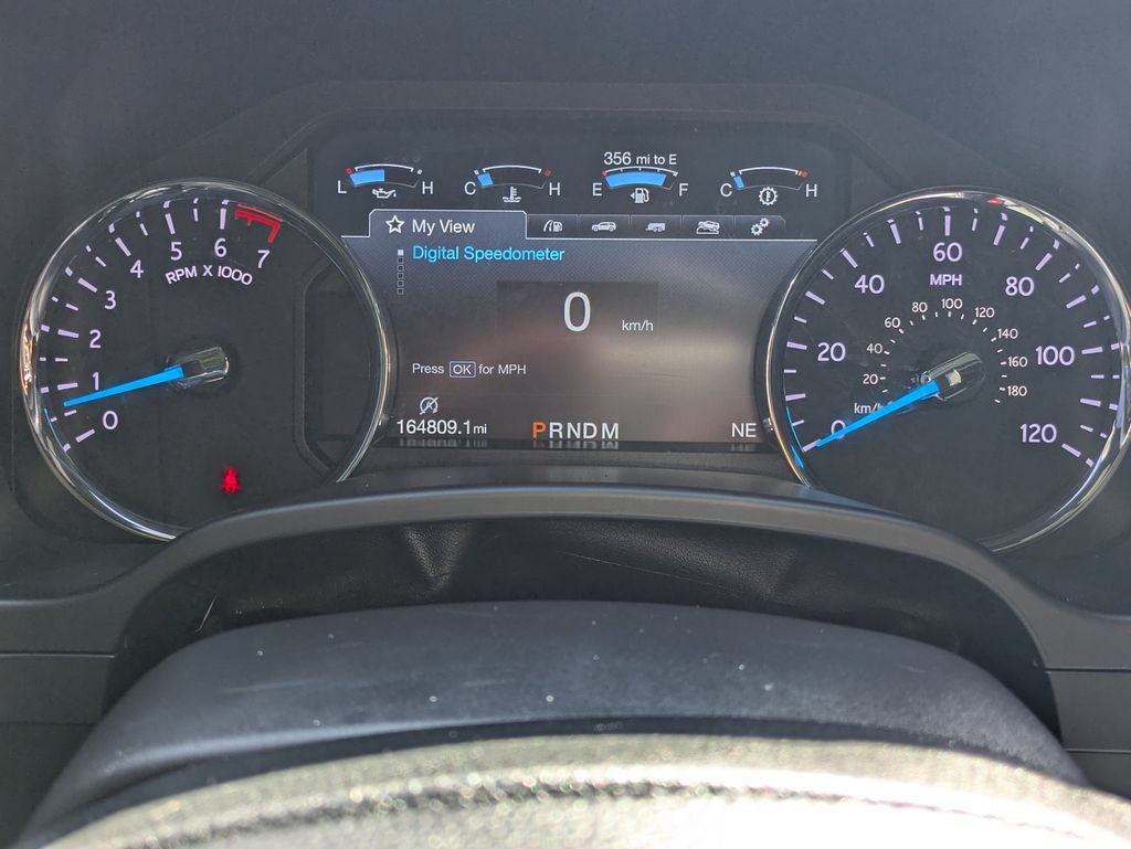 Used 2018 Ford Expedition Limited w/ Equipment Group 301A RWD image 27