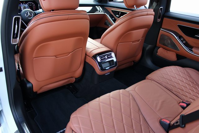 Used 2024 Mercedes-Benz S 580 4MATIC Sedan image 11