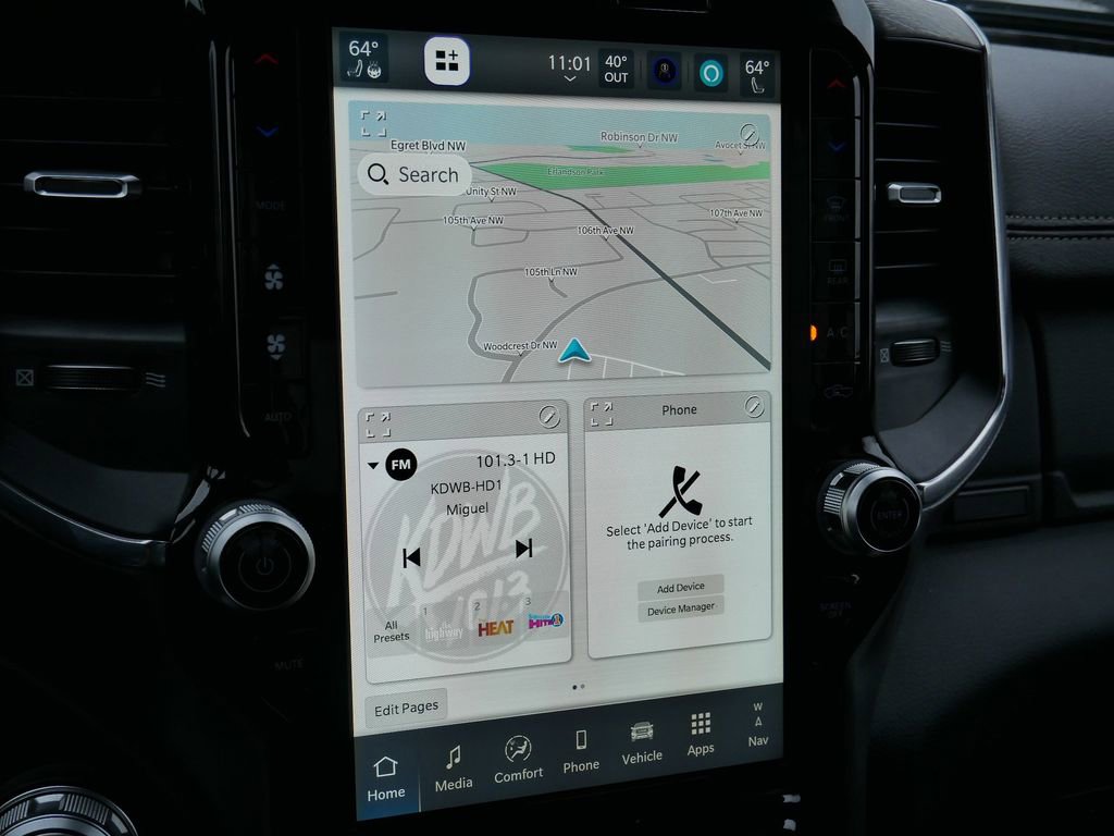 Used 2025 RAM 1500 Laramie image 28