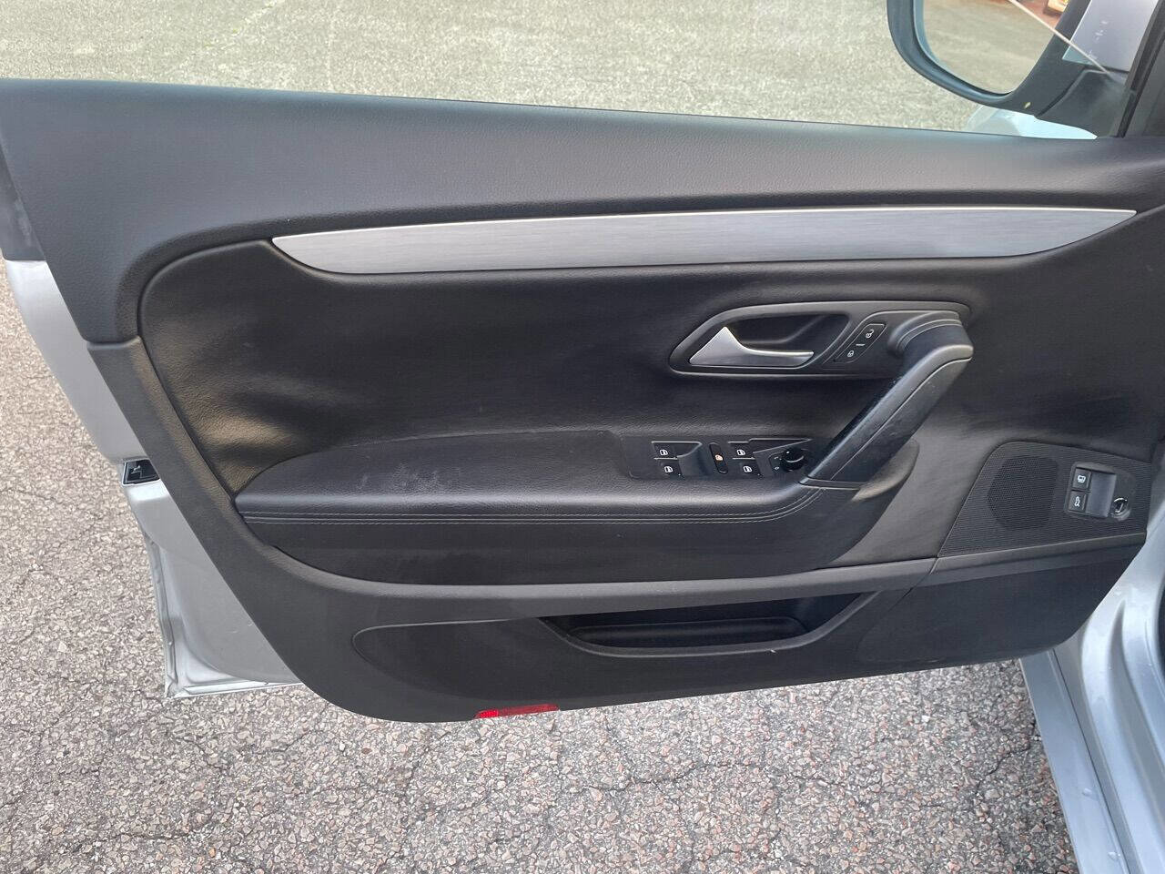 Used 2014 Volkswagen CC Sport image 23