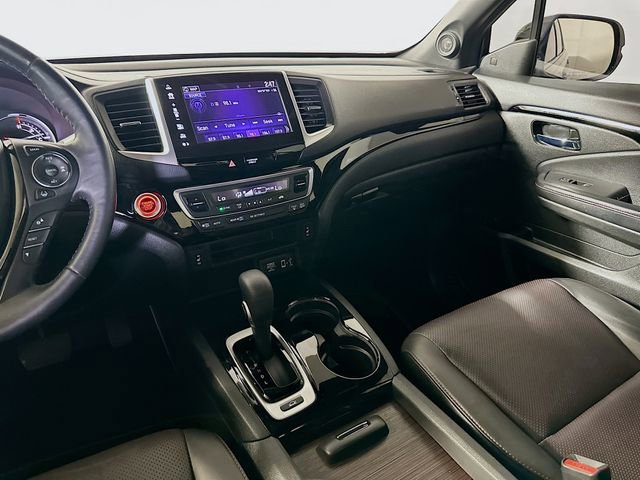 Used 2017 Honda Ridgeline Black Edition image 24