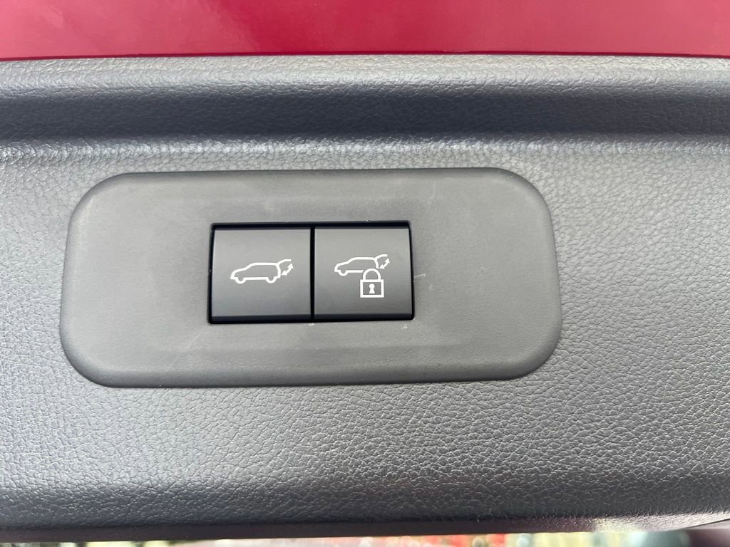 Certified 2026 Toyota Grand Highlander AWD Hybrid image 43