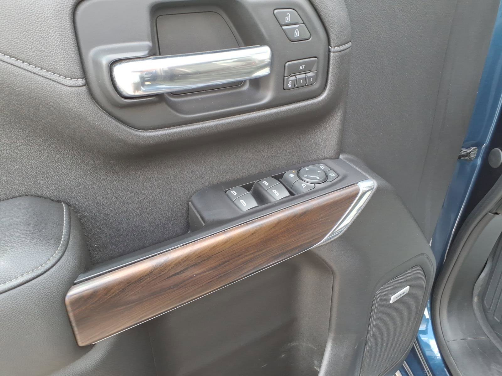 Used 2019 GMC Sierra 1500 SLT w/ SLT Premium Plus Package image 21