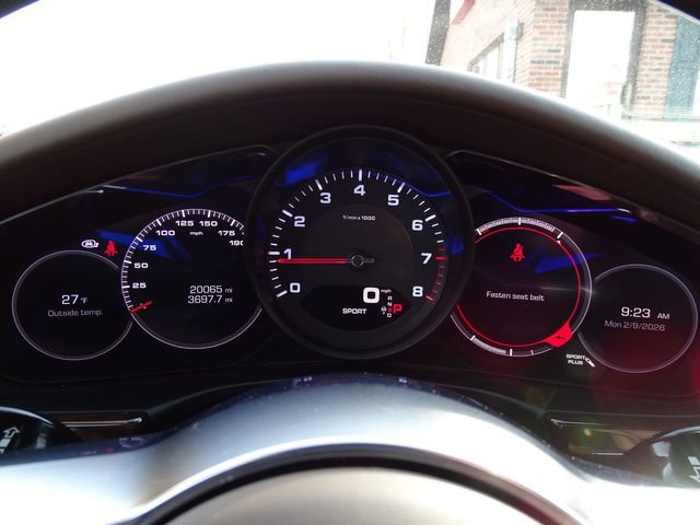 Used 2020 Porsche Panamera image 19